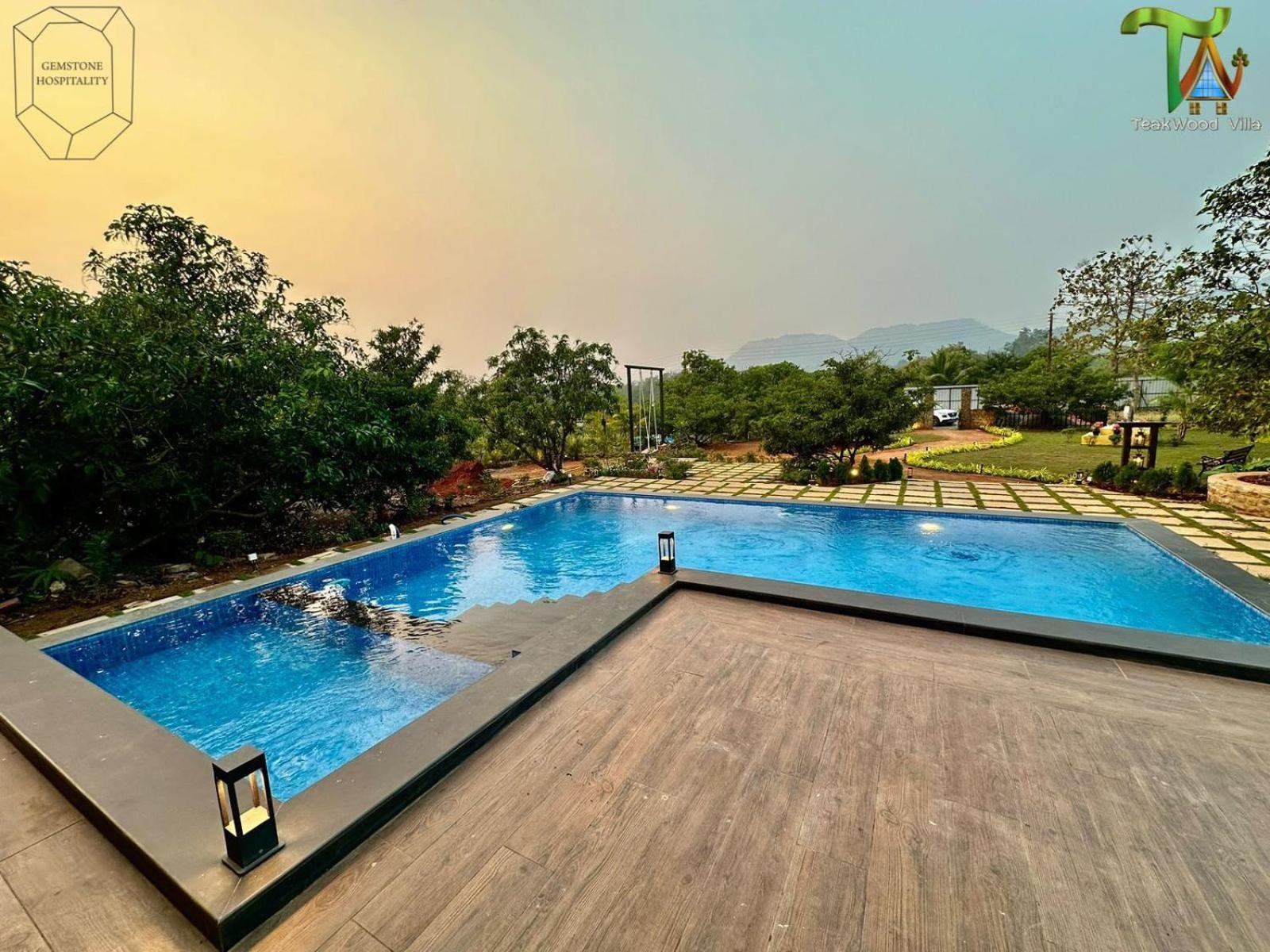 Luxurious 3Bhk W//Pool Teakwood Villa By Gemstone Hospitality Alibag Exterior photo