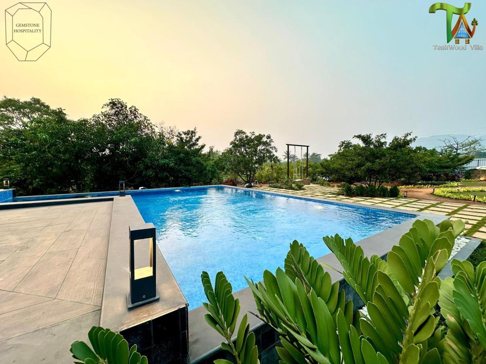 Luxurious 3Bhk W//Pool Teakwood Villa By Gemstone Hospitality Alibag Exterior photo